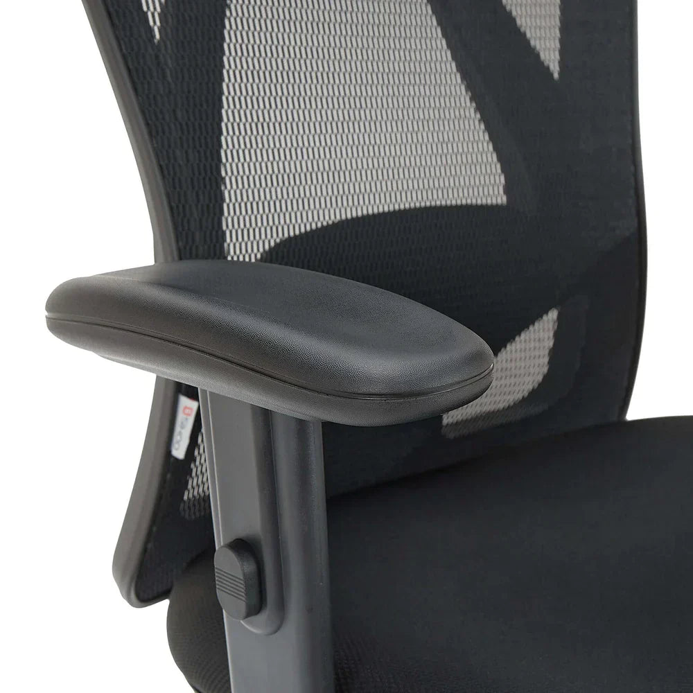 M18 Chaise de bureau classique